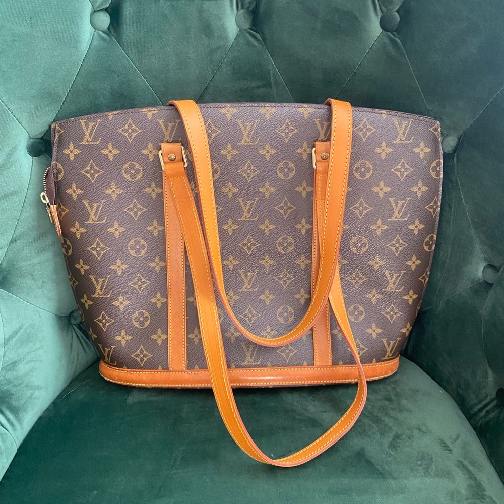 Authentic Louis Vuitton Babylone Tote Monogram - Picture 2 of 14